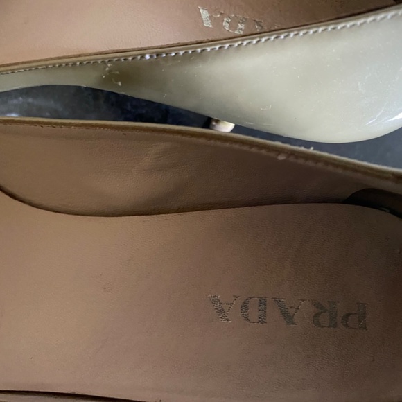 VINTAGE PRADA (MADE IN ITALY) - Picture 12 of 16